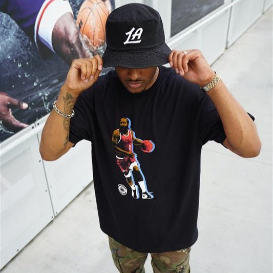 James Harden In Motion Graphic T-Shirt - LA CLIPPERS TEAM STORECourtside Supply20 - 000180 - S